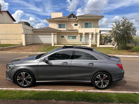MERCEDES-BENZ CLA 200 1.6 VISION 16V FLEX 4P AUTOMÁTICO